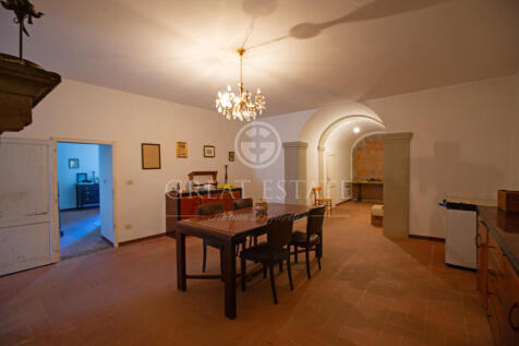 Interno