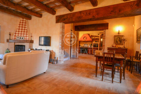 Interno