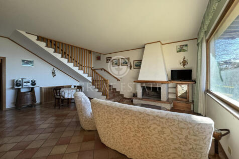 Interno
