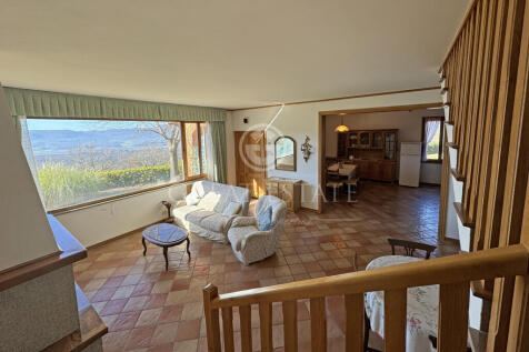 Interno