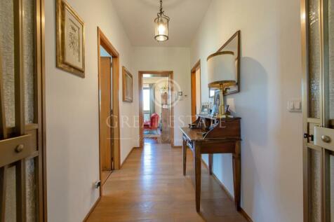 Interno
