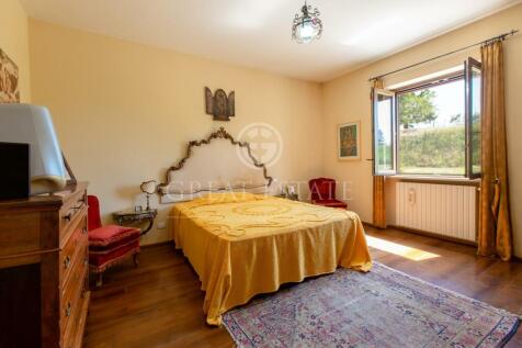 Interno