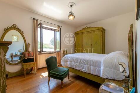Interno