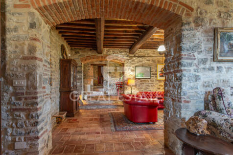 Interno