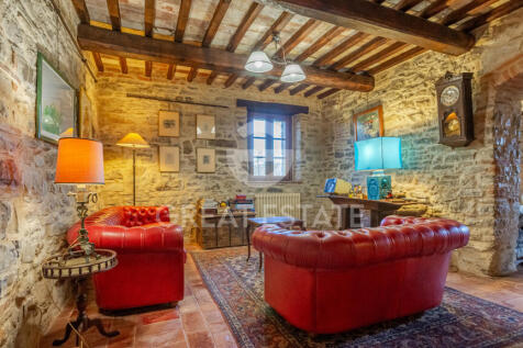 Interno