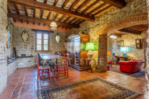 Interno
