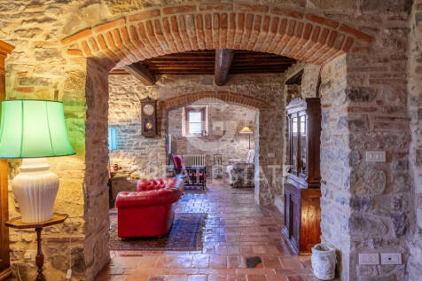 Interno