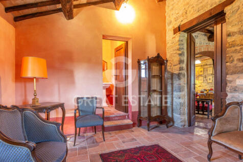 Interno
