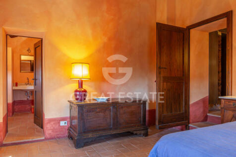 Interno