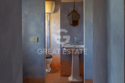 Interno