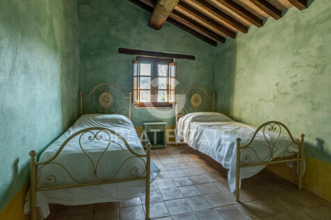 Interno