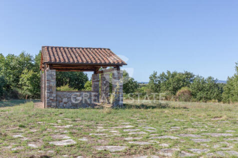 Esterno
