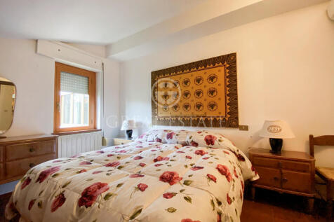 Interno