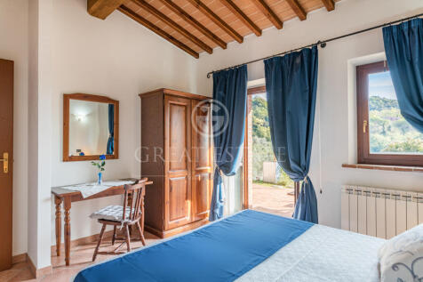Interno