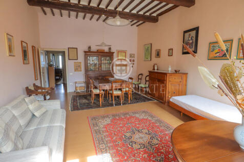 Interno