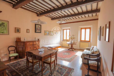 Interno