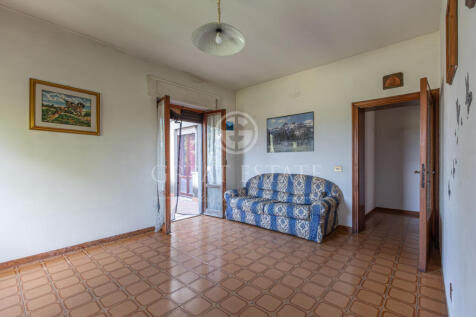 Interno