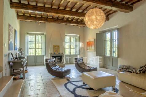 Interno