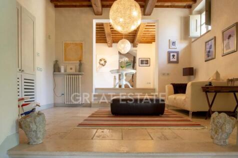 Interno
