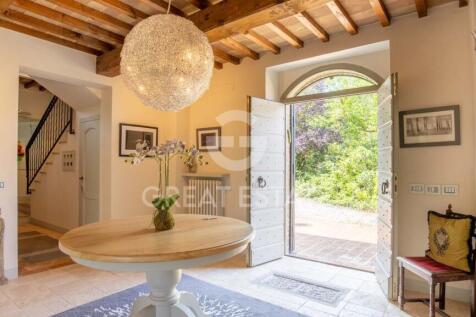 Interno
