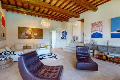 Interno