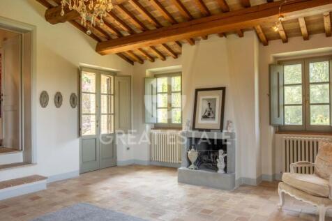 Interno