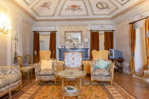 Interno