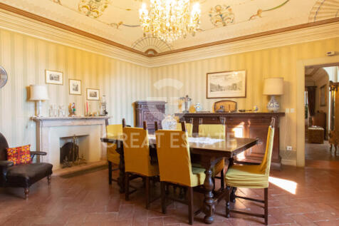 Interno