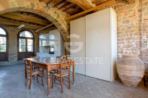 Interno