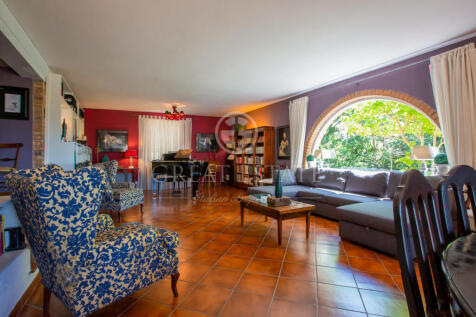 Interno