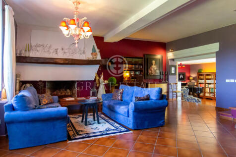 Interno