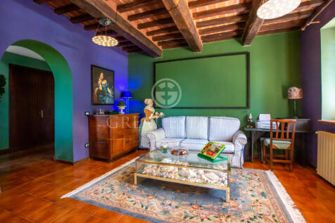 Interno
