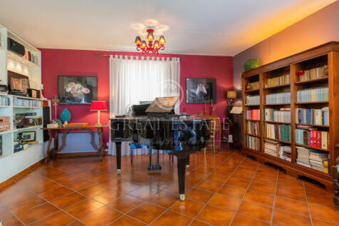Interno