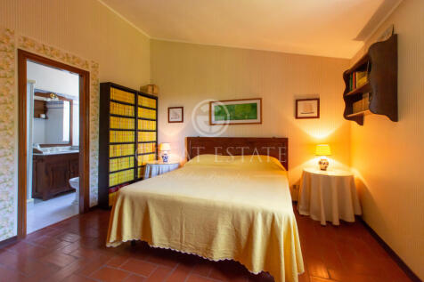 Interno