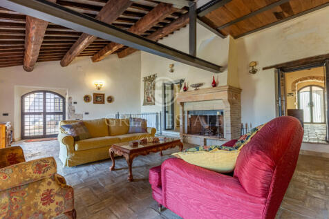 Interno