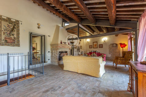 Interno