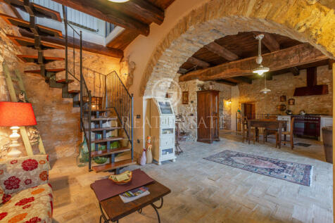 Interno