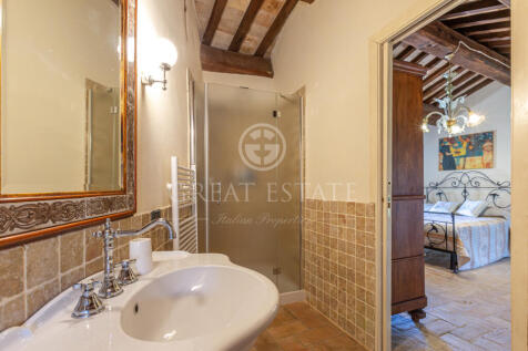 Interno