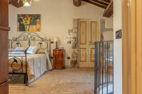 Interno