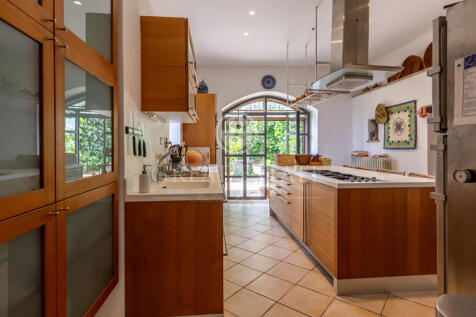 Interno