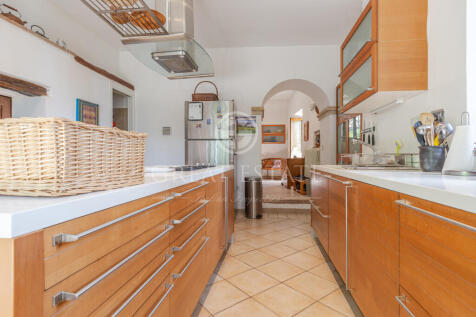 Interno