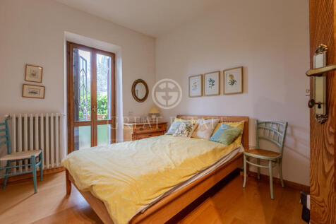 Interno