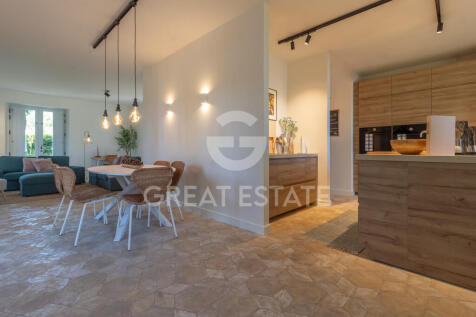 Interno