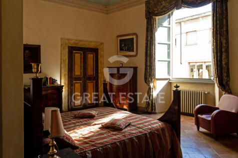 Interno