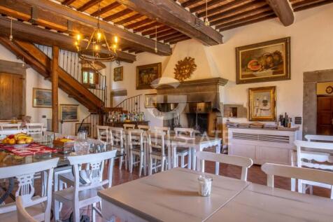 Interno