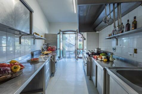 Interno