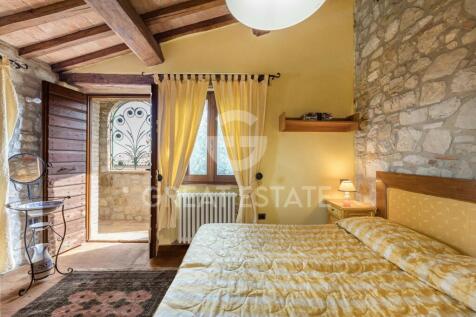 Interno