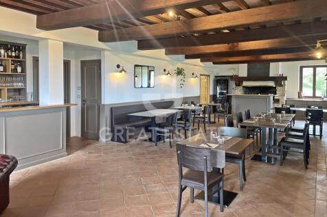 Interno