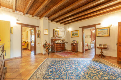 Interno