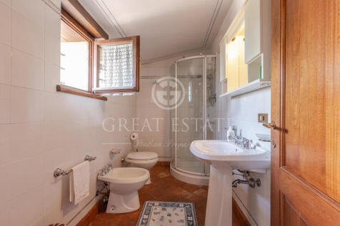 Interno